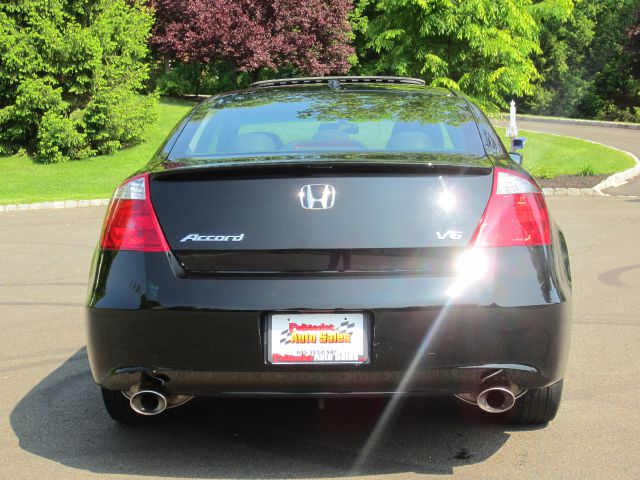 Honda Accord 2010 photo 1