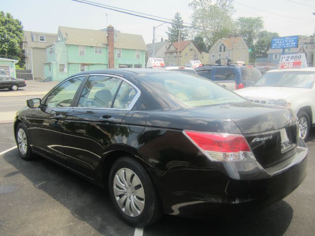 Honda Accord 2dr Reg Cab 120.5 WB Sedan