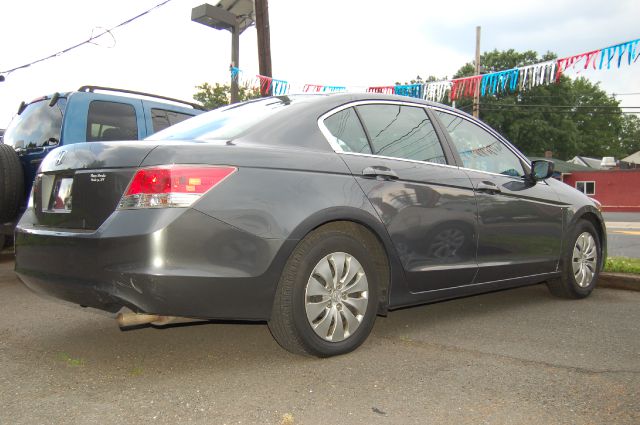 Honda Accord 2dr Reg Cab 120.5 WB Sedan