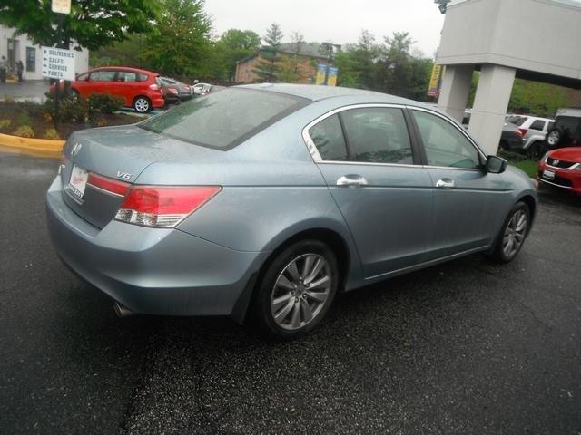 Honda Accord LS 2WD Sedan