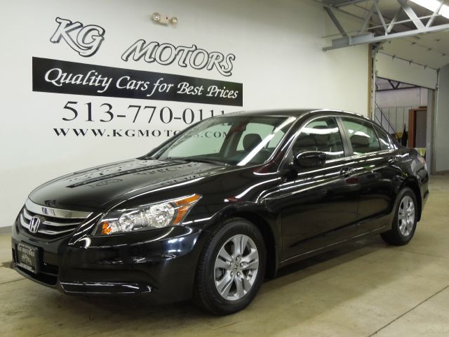 Honda Accord 3500 Reg. Cab 8-ft. Bed D Sedan