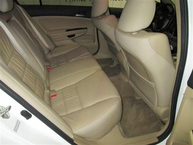 Honda Accord SE Sedan