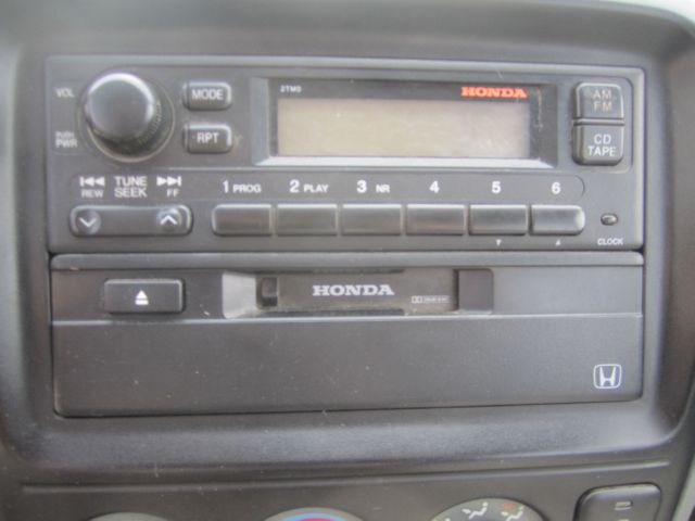 Honda CR-V 1997 photo 2