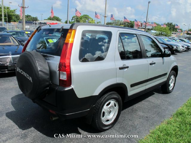 Honda CR-V 2004 photo 2