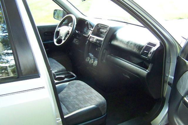 Honda CR-V 2004 photo 2