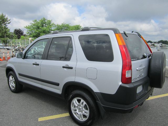 Honda CR-V 2004 photo 2