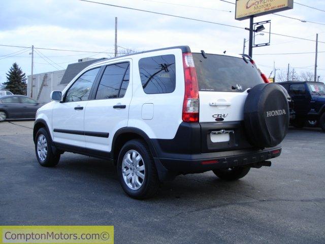 Honda CR-V 2005 photo 2