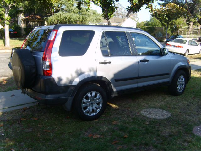 Honda CR-V 2005 photo 2