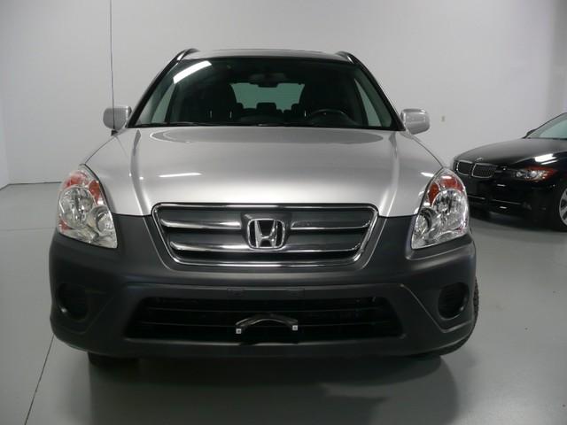 Honda CR-V 2005 photo 2