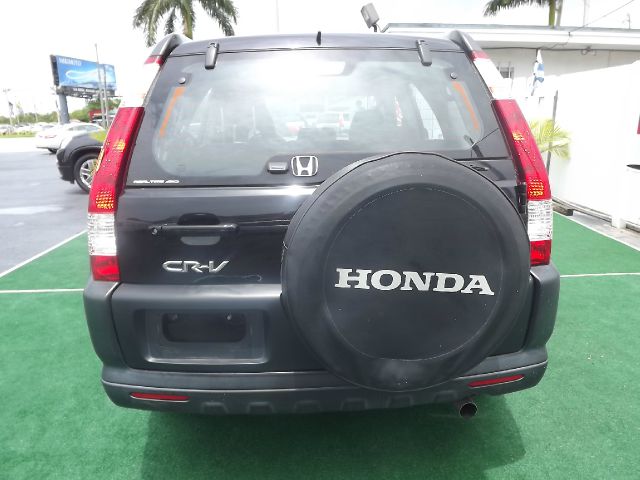 Honda CR-V LS Truck SUV