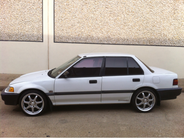 Honda Civic 1991 photo 4