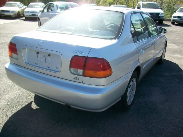 Honda Civic 1997 photo 1