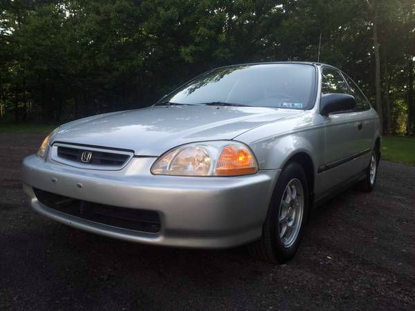 Honda Civic 5-speed Manual Coupe