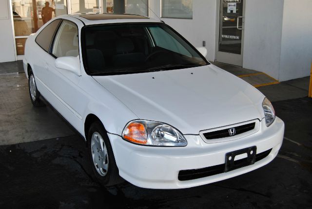 Honda Civic 4DR SE Coupe