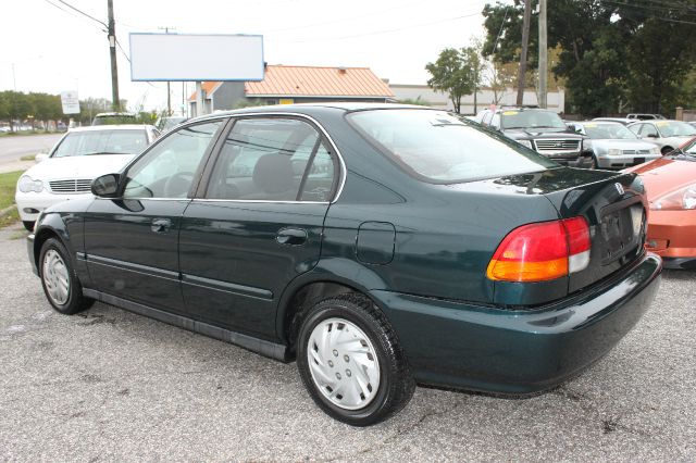 Honda Civic GTC Sedan