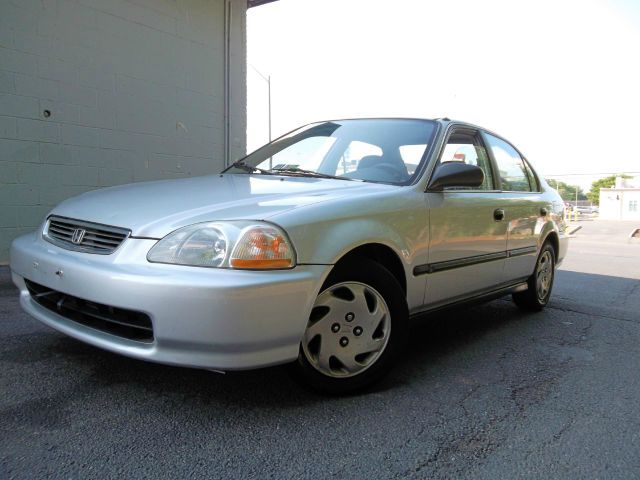 Honda Civic 4DR SE Coupe