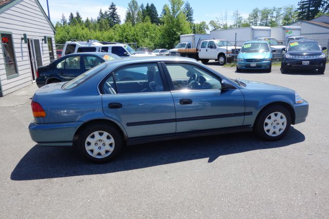 Honda Civic GTC Sedan