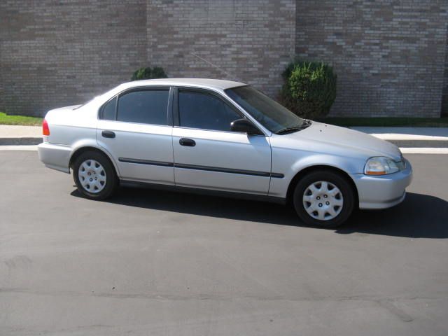 Honda Civic 1998 photo 1