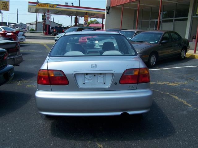 Honda Civic 1999 photo 2