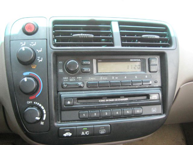 Honda Civic 2000 photo 8