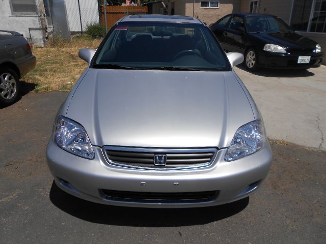 Honda Civic 2000 photo 1