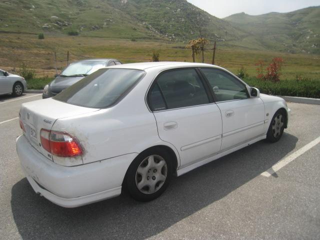 Honda Civic 2000 photo 2