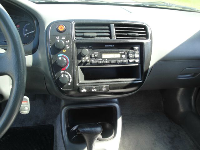 Honda Civic 2000 photo 15