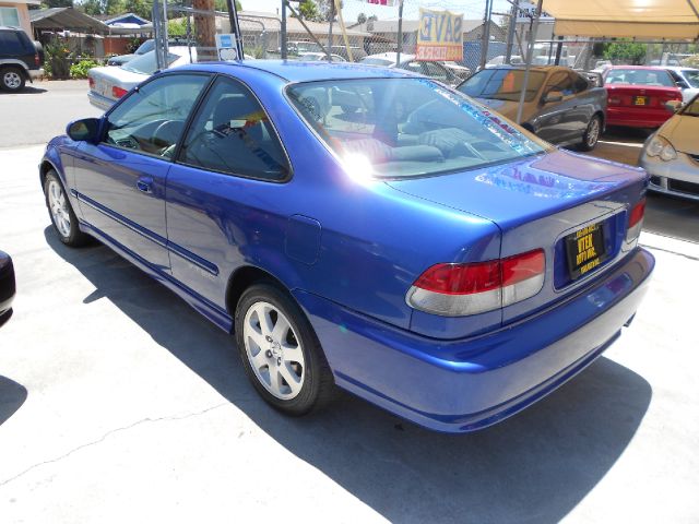 Honda Civic 2000 photo 1