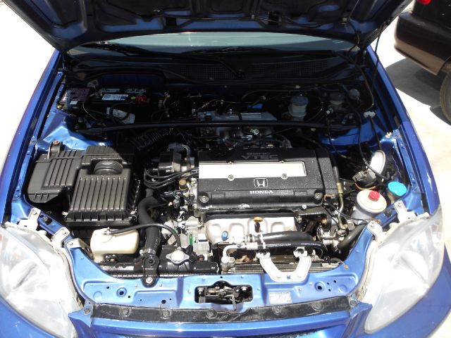 Honda Civic 2000 photo 4