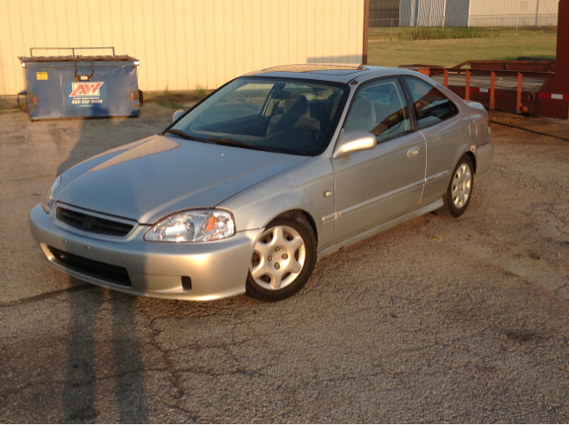 Honda Civic 2000 photo 2