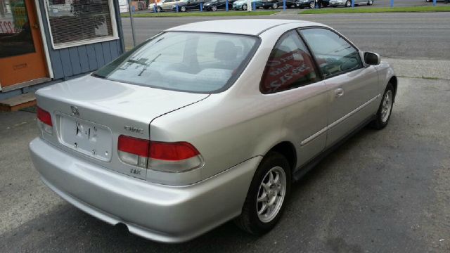 Honda Civic 2000 photo 0