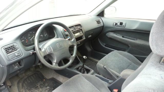 Honda Civic 2000 photo 1