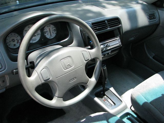 Honda Civic 2000 photo 1