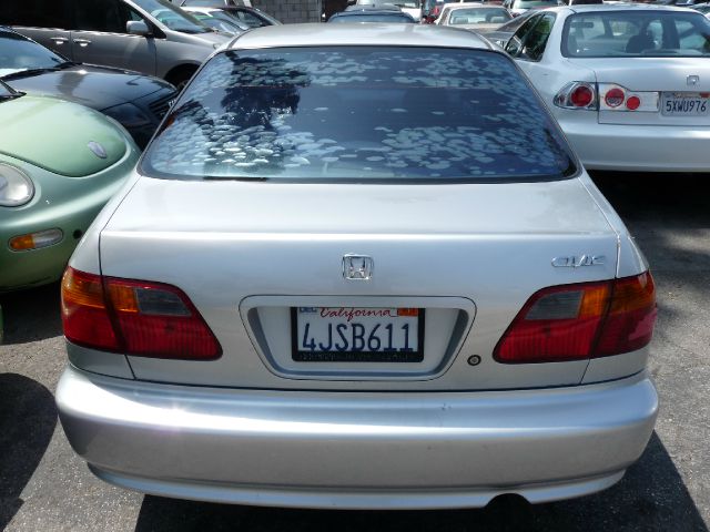 Honda Civic SLT 3rd Seat V8 Sedan