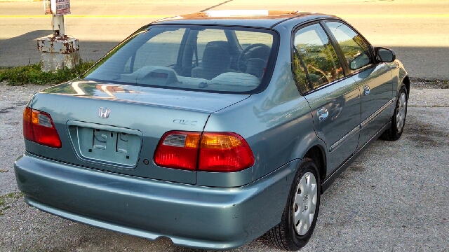 Honda Civic 2000 photo 1