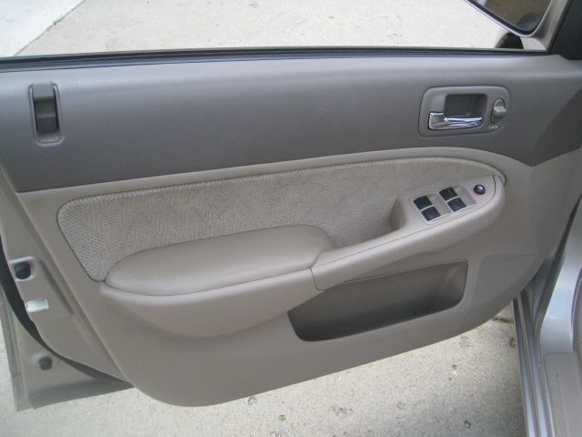 Honda Civic 2002 photo 4