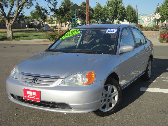 Honda Civic 2003 photo 1