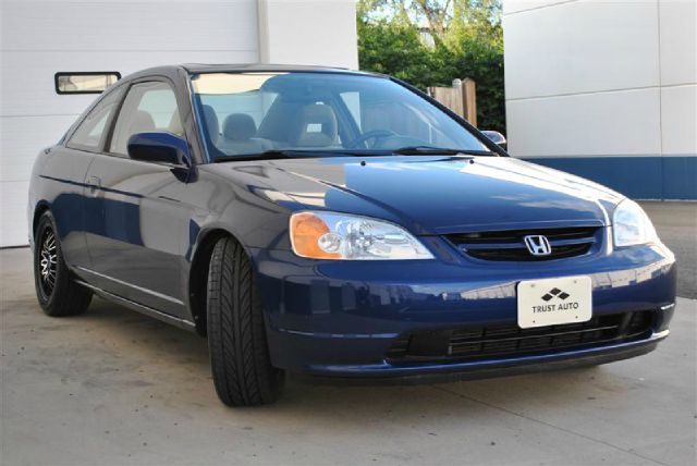 Honda Civic 2003 photo 2