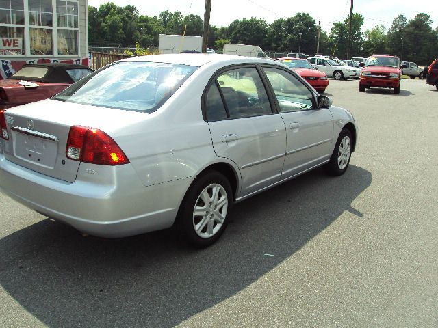 Honda Civic 2003 photo 4