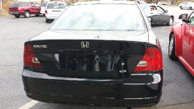 Honda Civic 2003 photo 4