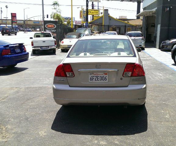 Honda Civic 2003 photo 2