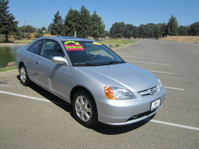 Honda Civic 2003 photo 2