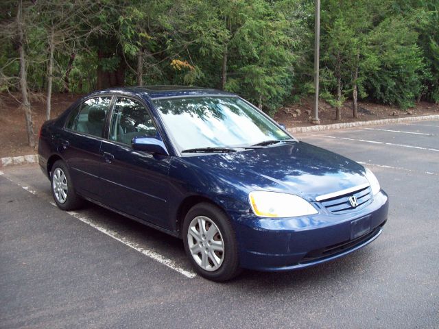 Honda Civic 2003 photo 2