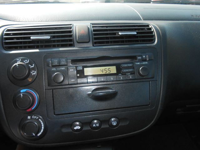 Honda Civic 2003 photo 2