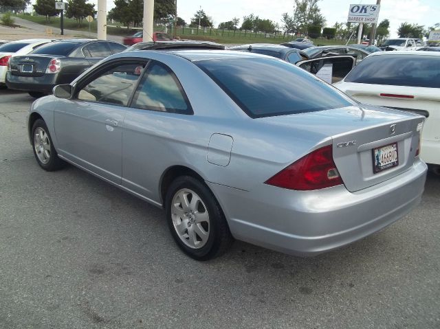 Honda Civic 2003 photo 2