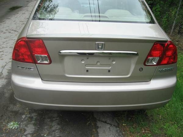 Honda Civic 2003 photo 2