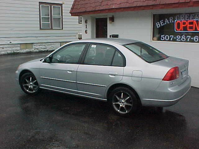 Honda Civic 2003 photo 2