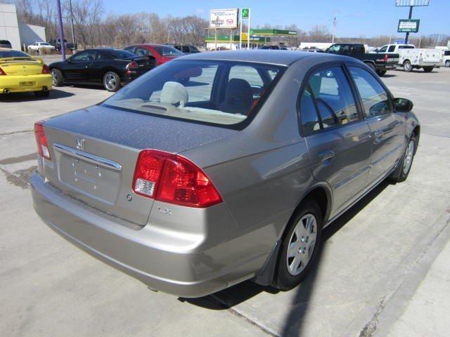 Honda Civic 2003 photo 3