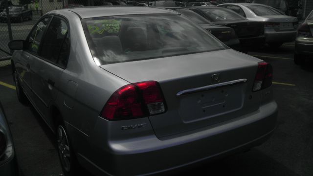 Honda Civic 2003 photo 2