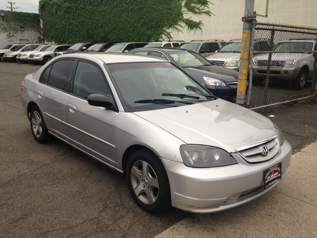 Honda Civic 2003 photo 2